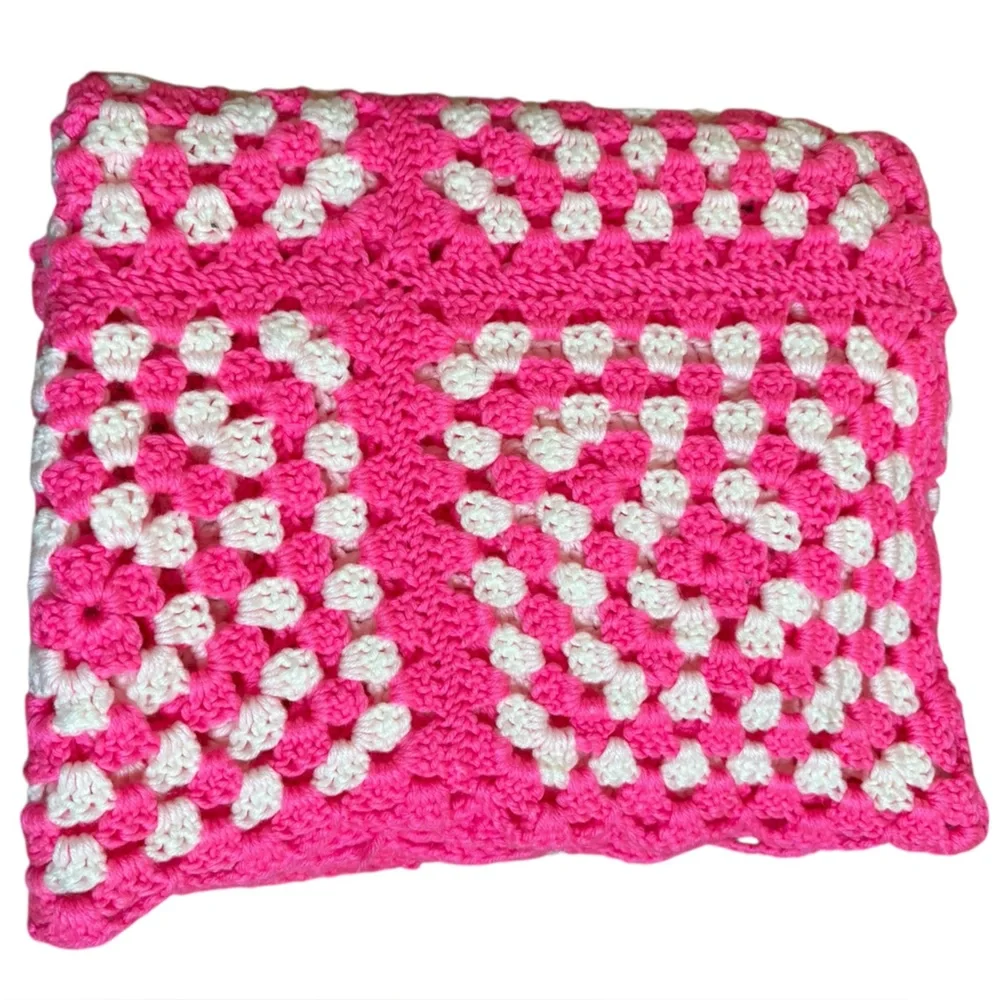 Vintage Pink and White Crochet Blanket